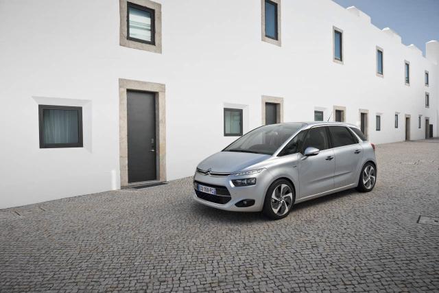 New C4 Picasso - v meste